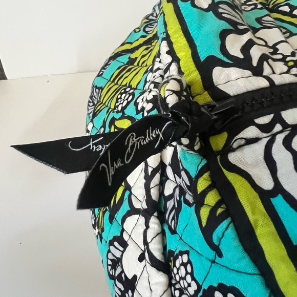 Vera Bradley Blue and Green Travel Bag with Quilted Cotton - Picture 11 of 14